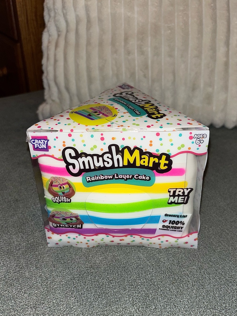 New Jumbo RMS SmushMart Rainbow Layer Cake - Picture 4 of 9